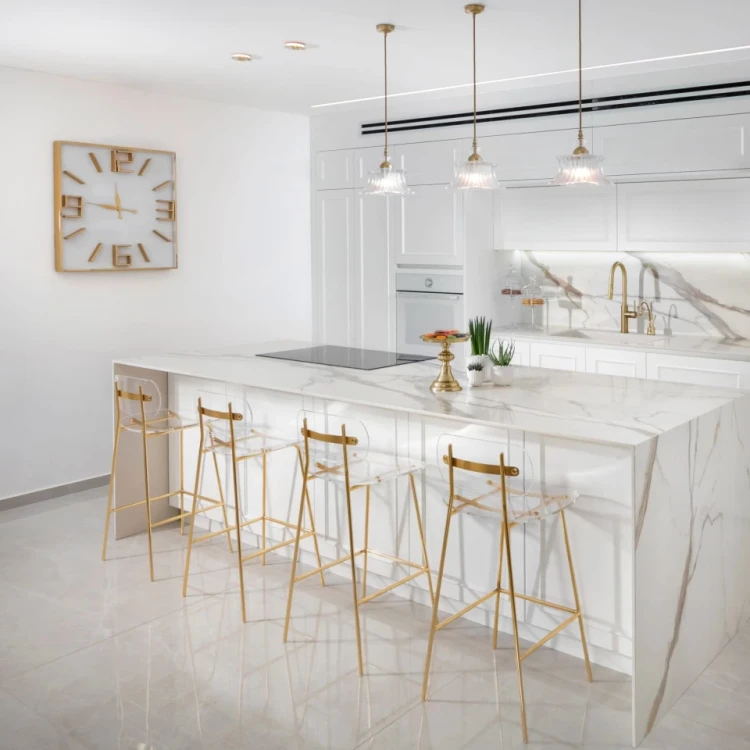 kitchen-and-living-project-with-marble-effect-stoneware-atlas-plan-clamp_960_960_50.webp