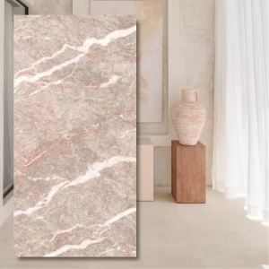 Spiek kwarcowy Fior di Pesco Carnico.webp