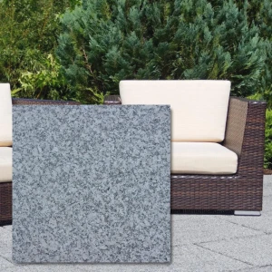 Płytka granitowa szara płomieniowana Bianco Sardo G602 60x60x2 cm