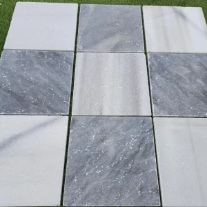 Kamień dekoracyjny Marmur Bębnowany Sky Blue 30,5x30,5x1 cm