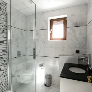 Płytka marmurowa Mugla White 20x20x1 cm.webp