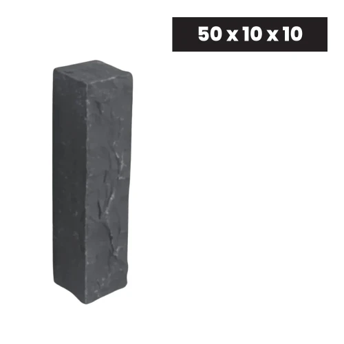Ogrodowa Palisada Granitowa Łupana G690 Bazalt Black-Wizualizacja wygenerowana przy użyciu AI