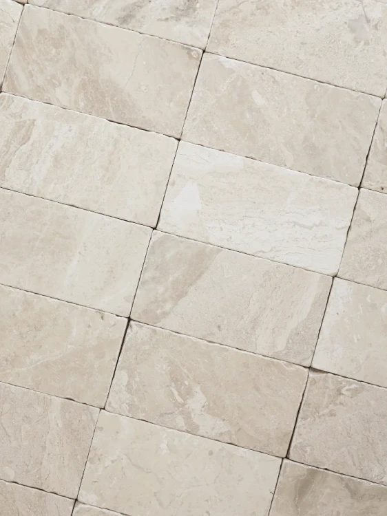 Płytka marmurowa Queen Beige | Coffee White Brick bębnowana 10x10x1 cm