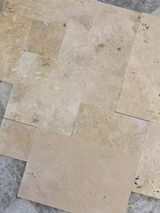 Trawertyn 12mm Light Com Bębnowany French Pattern 1kpl=0,742m2 | Komplet Rzymski