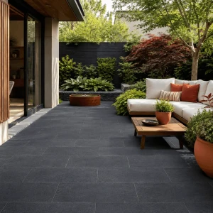 Płytka bazaltowa płomieniowana G690 Bazalt Black 40x60x2 cm